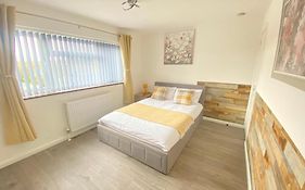 Gatwick Deluxe En-Suite Rooms